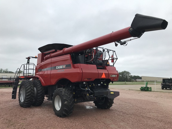 2014 Case IH 7230 Combine