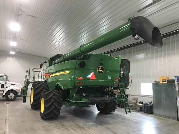 2024 John Deere S780 Combine