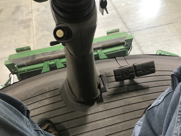 2024 John Deere S780 Combine