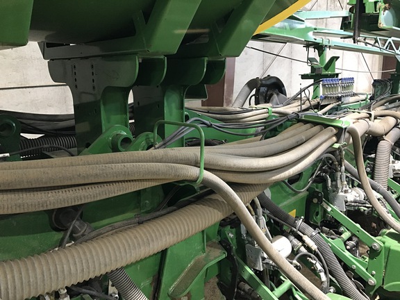 2020 John Deere 1775NT Planter