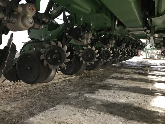 2020 John Deere 1775NT Planter