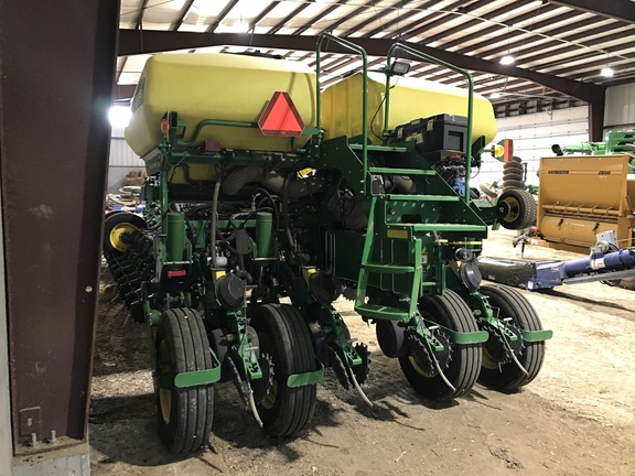 2020 John Deere 1775NT Planter