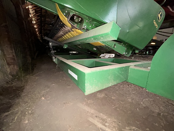 Misc 842R Header Transport