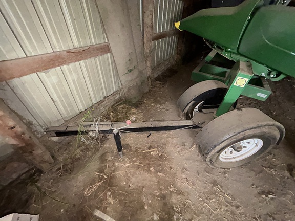 Misc 842R Header Transport