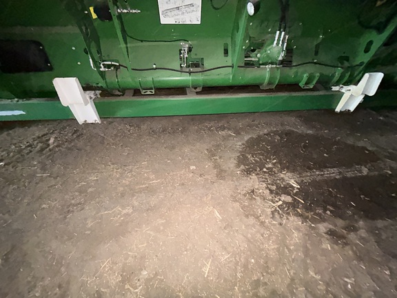 Misc 842R Header Transport
