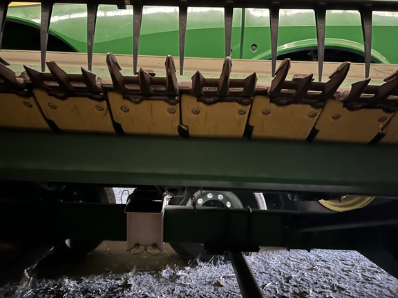 2018 John Deere 640FD Header Combine