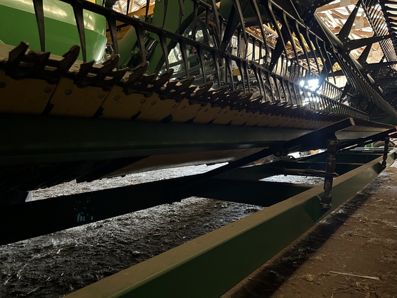 2018 John Deere 640FD Header Combine