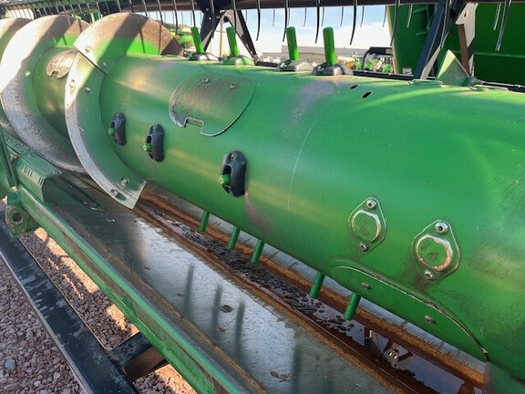 2013 John Deere 630F Header Combine