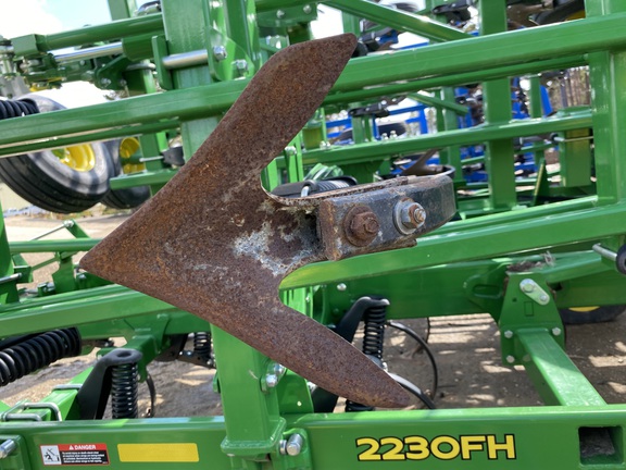 2021 John Deere 2230fh Field Cultivator