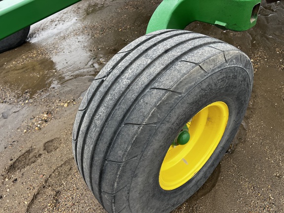 2021 John Deere 2230FH Field Cultivator