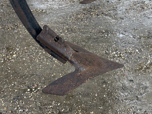 2021 John Deere 2230FH Field Cultivator