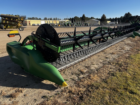 2022 John Deere RD45F Header Combine