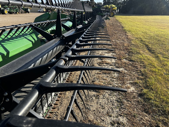 2022 John Deere RD45F Header Combine