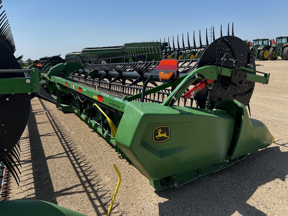 2022 John Deere RD45F Header Combine