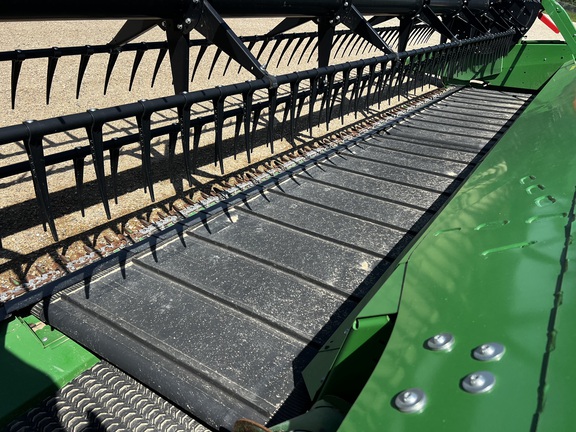 2022 John Deere RD45F Header Combine