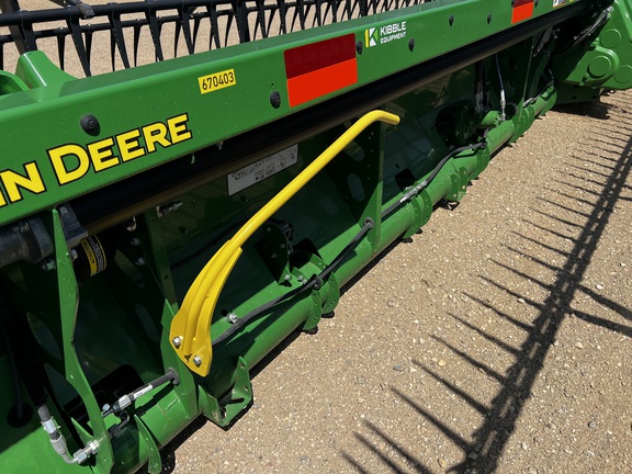 2022 John Deere RD45F Header Combine