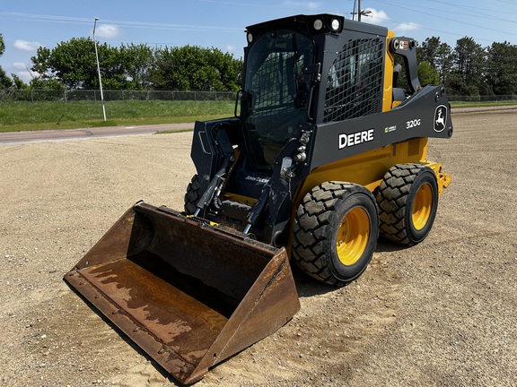 2022 John Deere 320G Skid Steer Loader