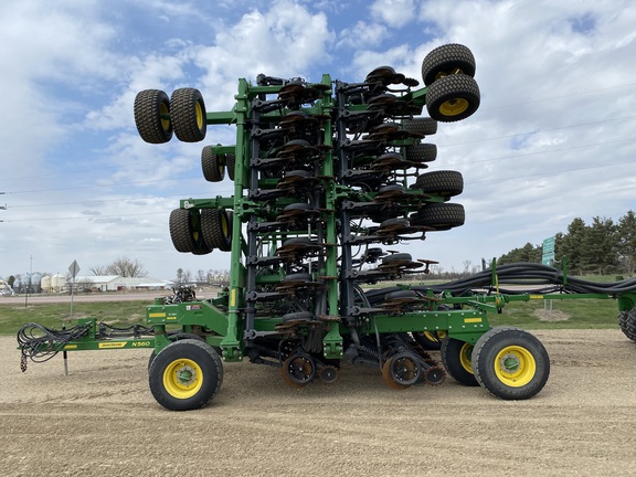 2022 John Deere N560 Air Seeder