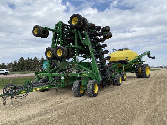 2022 John Deere N560 Air Seeder