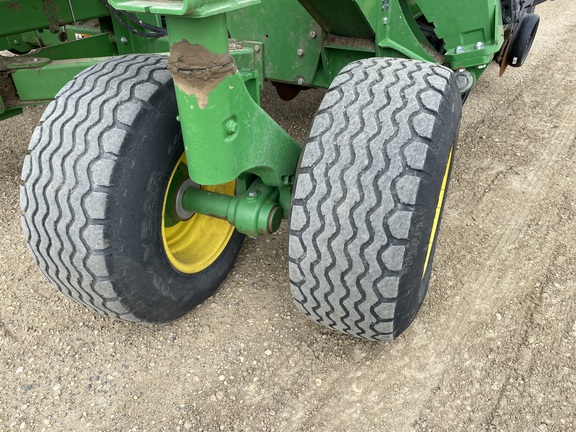 2022 John Deere N560 Air Seeder