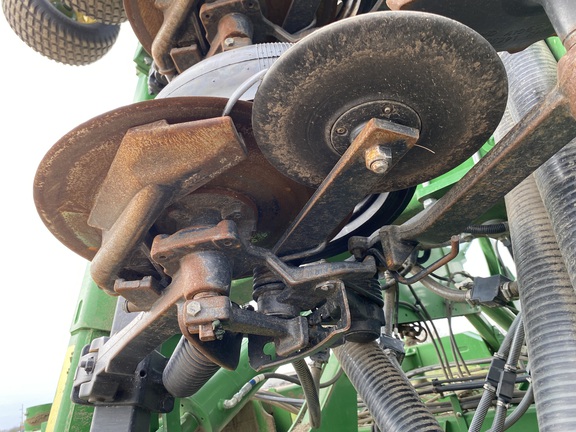 2022 John Deere N560 Air Seeder