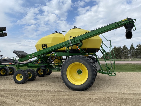 2022 John Deere N560 Air Seeder