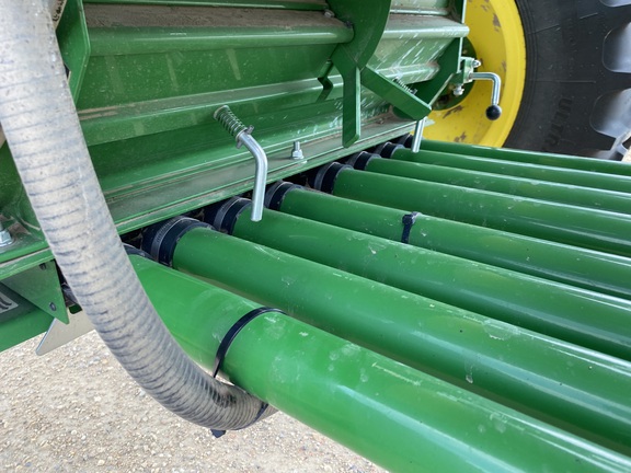 2022 John Deere N560 Air Seeder