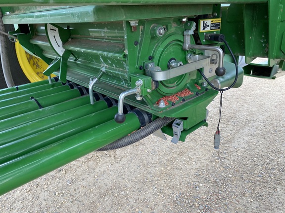 2022 John Deere N560 Air Seeder