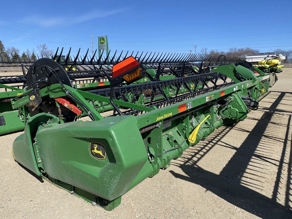 2023 John Deere RD40F Header Combine