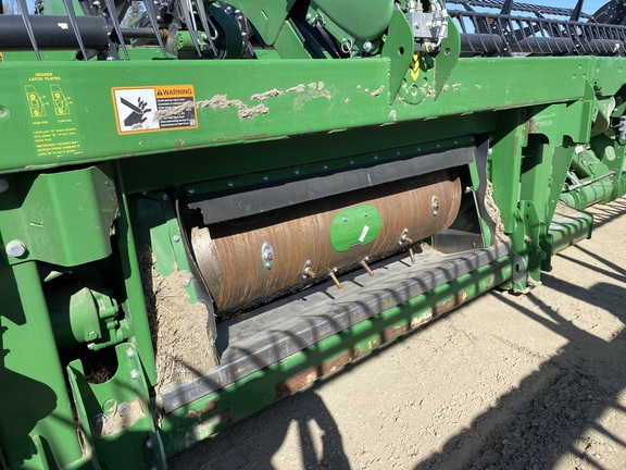 2023 John Deere RD40F Header Combine