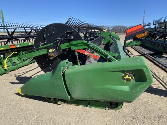 2023 John Deere RD40F Header Combine