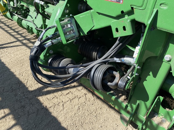 2023 John Deere RD40F Header Combine