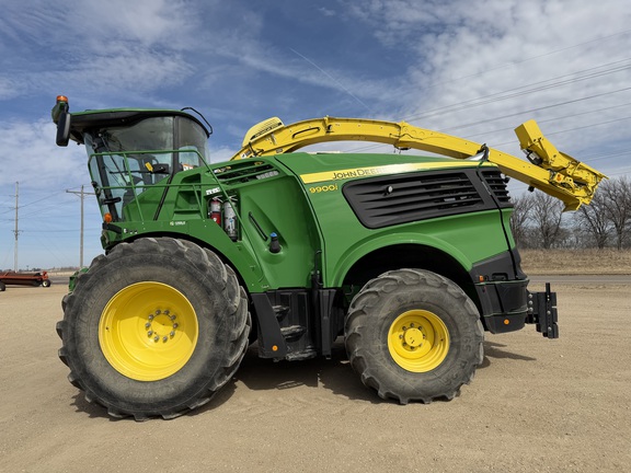 2021 John Deere 9900 Forage Harvester
