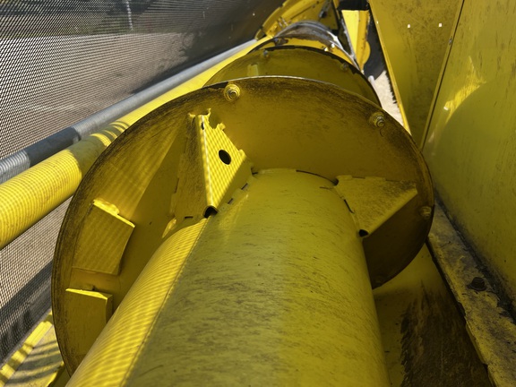 2021 John Deere 659 Header Forage