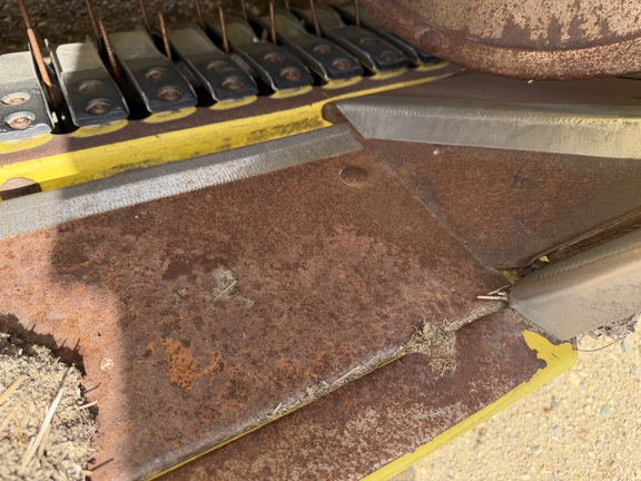 2021 John Deere 659 Header Forage