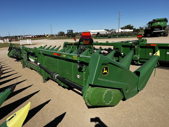 2023 John Deere C12R Header Corn Head