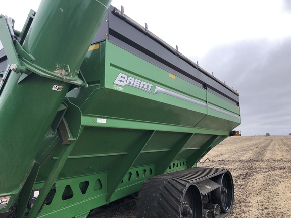 2020 Brent 1196 Grain Cart