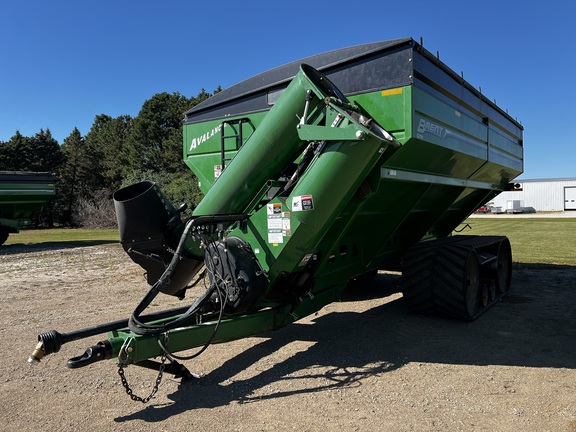 2020 Brent 1196 Grain Cart