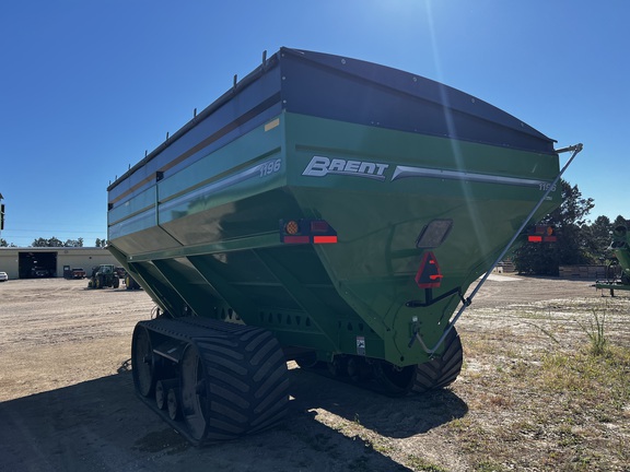 2020 Brent 1196 Grain Cart