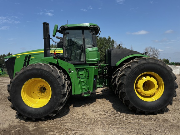 2023 John Deere 9R 590 Tractor 4WD