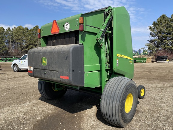 2022 John Deere 560M Baler/Round