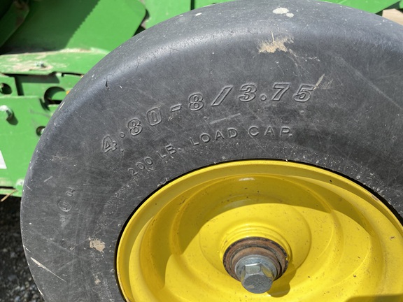 2022 John Deere 560M Baler/Round