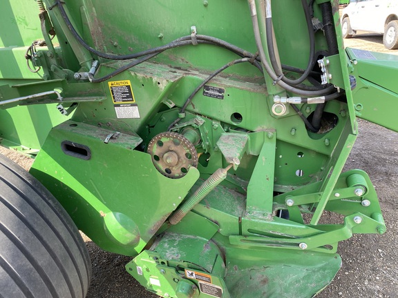 2022 John Deere 560M Baler/Round