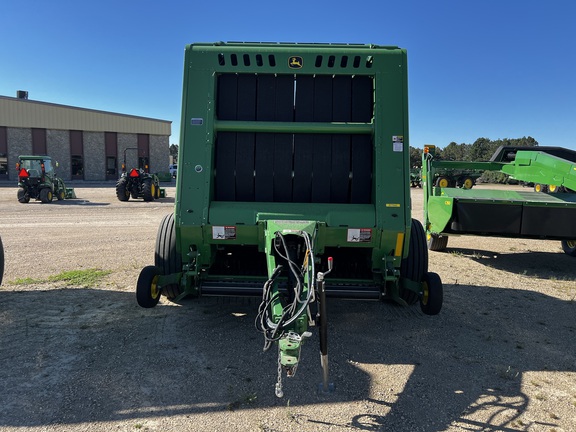 2022 John Deere 560M Baler/Round