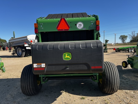 2022 John Deere 560M Baler/Round