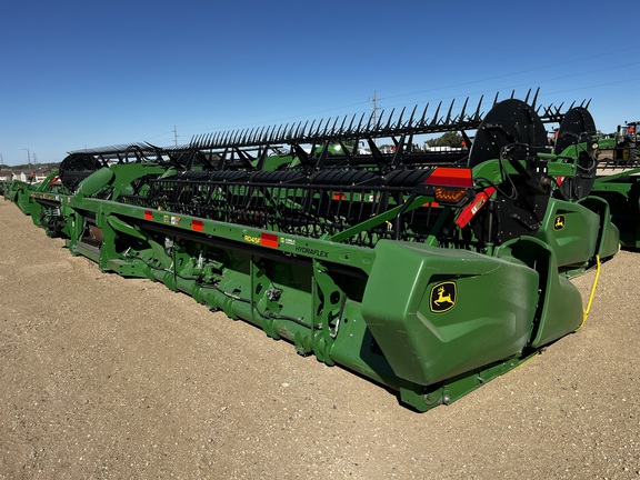 2021 John Deere RD45F Header Combine