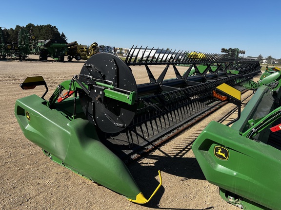 2021 John Deere RD45F Header Combine