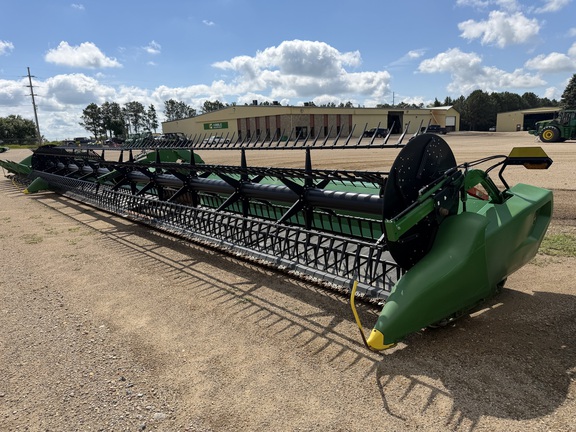 2021 John Deere RD45F Header Combine