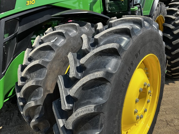 2023 John Deere 8R 310 Tractor