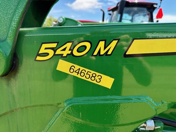 2022 John Deere 5090E Tractor